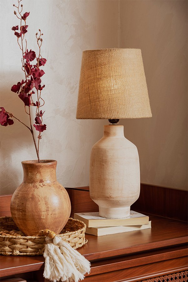 Sihrag Table Lamp